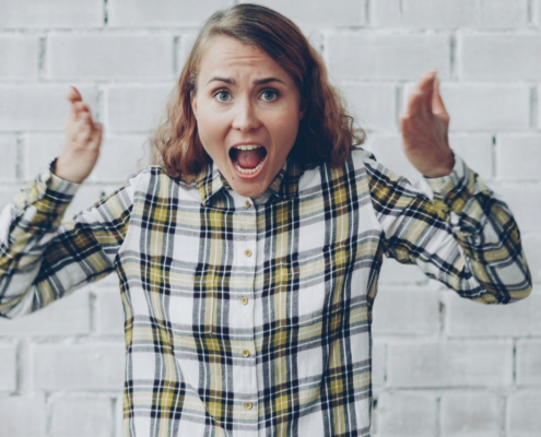 Lügen im Job. Angriff statt Einsicht: Wenn deine Mitarbeiter lügen, um Fehler zu kaschieren